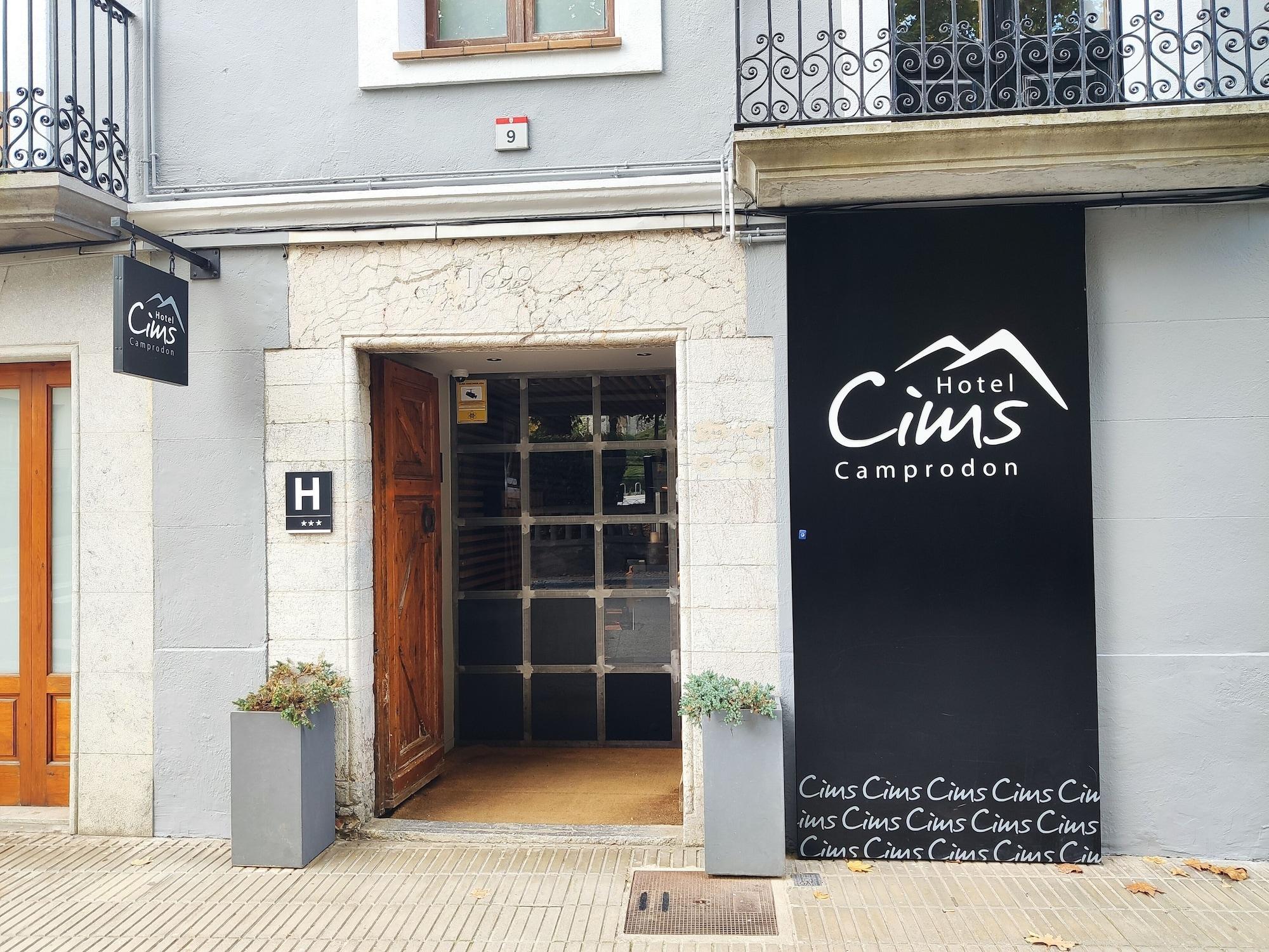 Hotel Cims De Кампродон Екстериор снимка